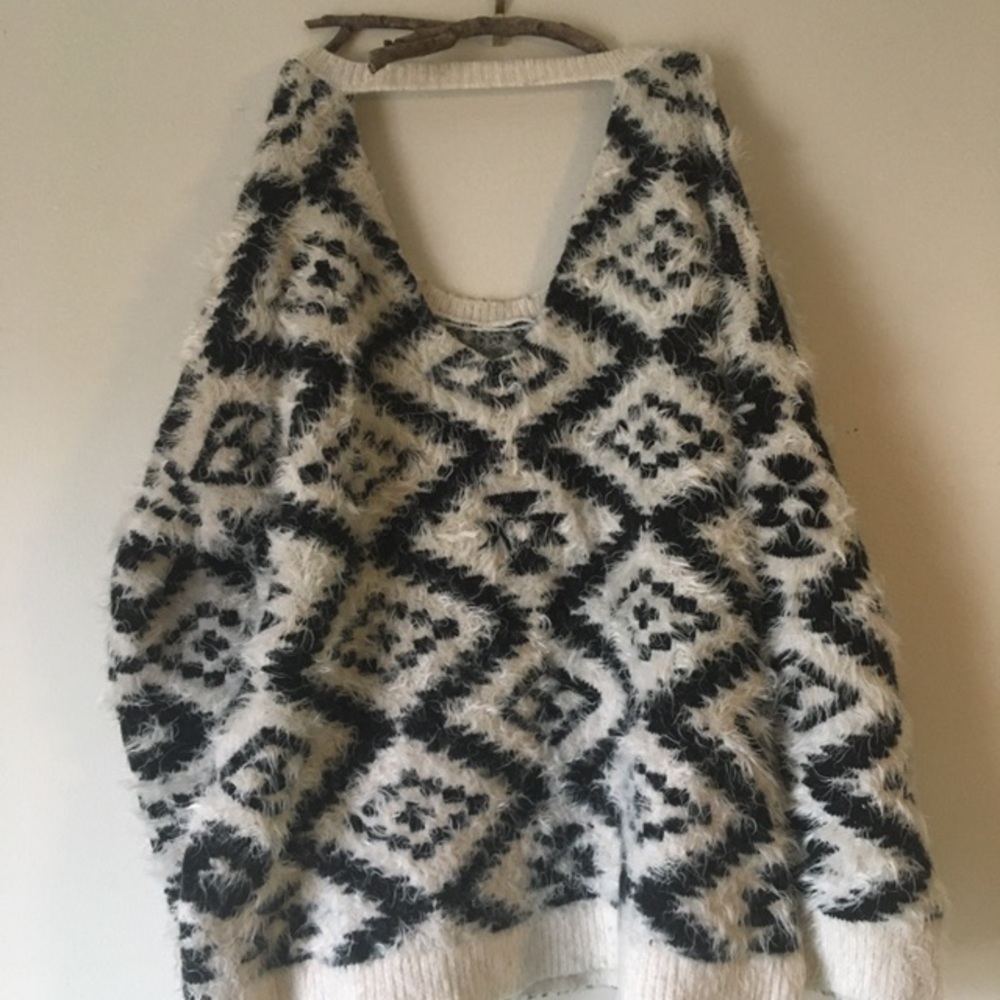 Sweater - Picture 2 of 2